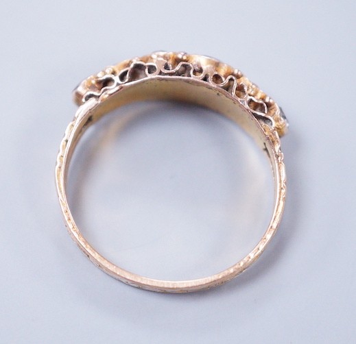 A late Victorian 15ct gold and graduated gem set 'Regard' ring, size K, gross 2 grams, hallmarked for Birmingham, 1899.